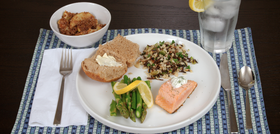 2 Large Meals Versus 6 Small Meals a Day? | Consultant360