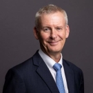 paul schulz headshot