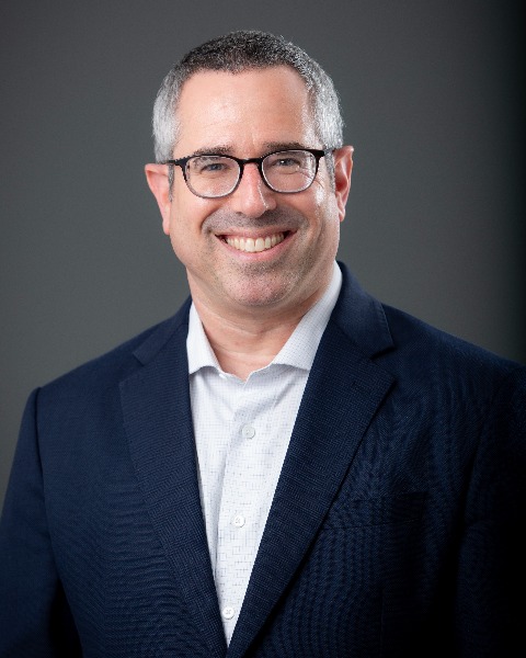 Dr. Corey Siegel, Co-Chair, Advances in Inflammatory Bowel Diseases