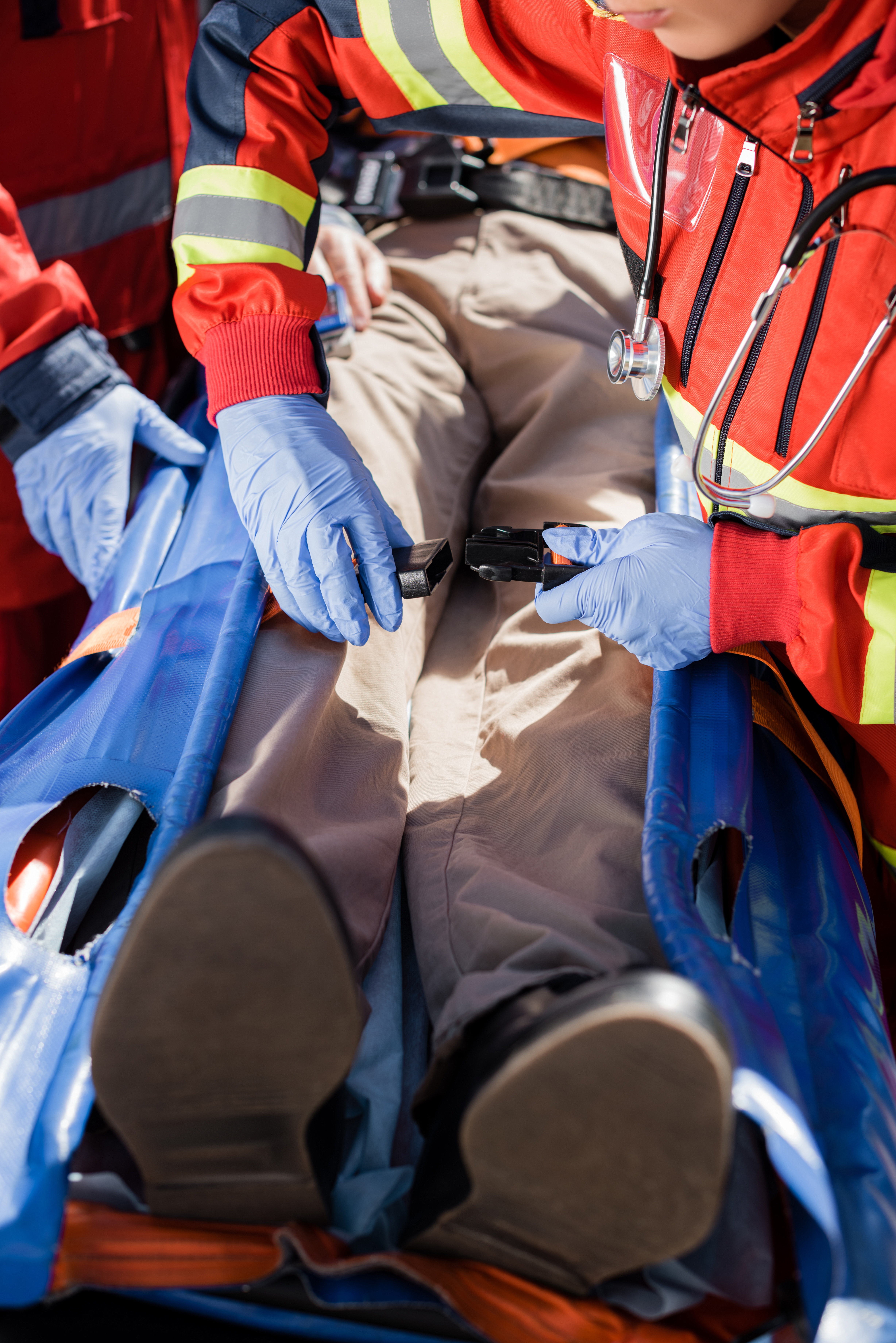 seat belts can help keep patient and provider safe.