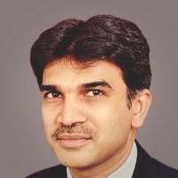 Vashi headshot