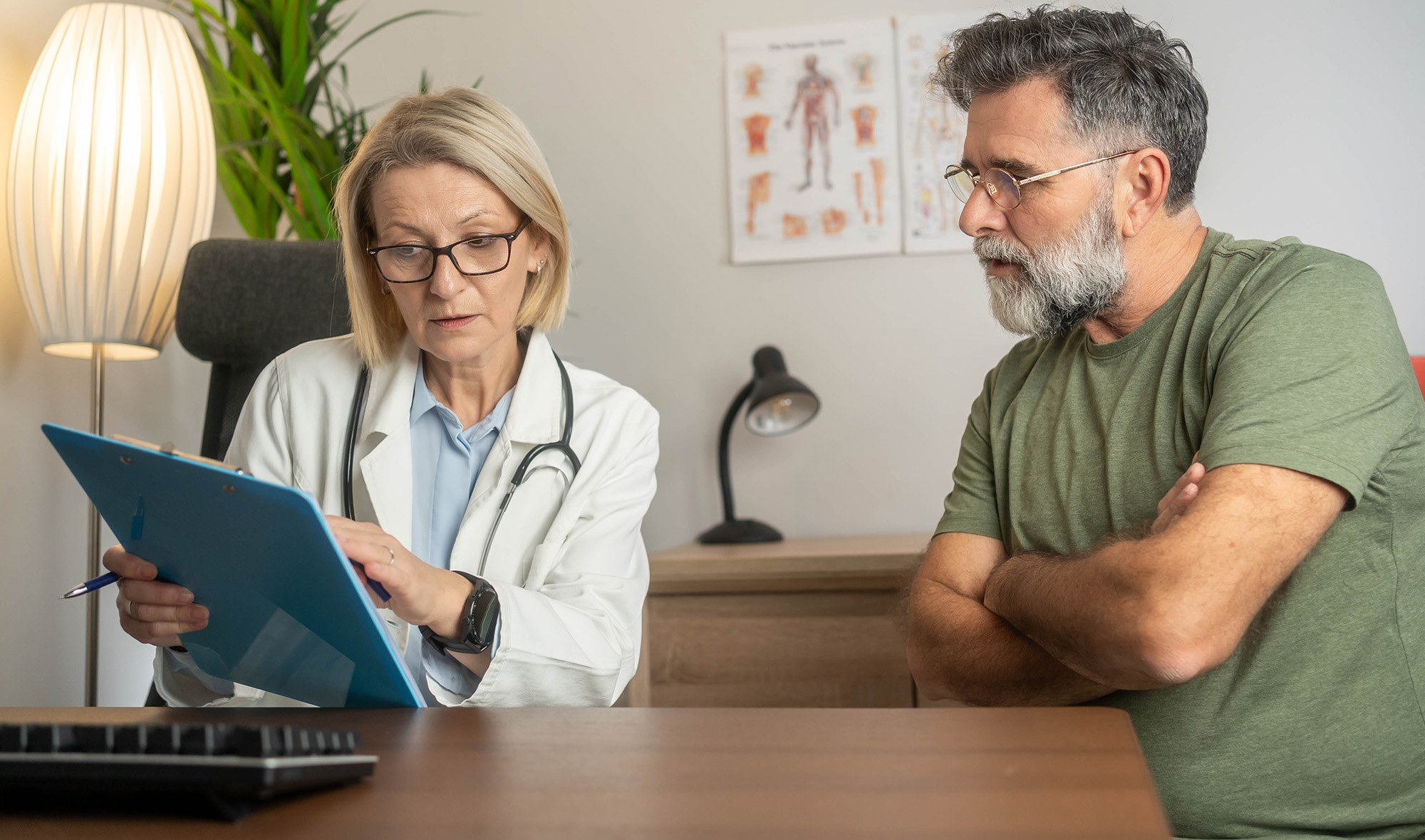 Image of a healthcare professional meeting with a patient
