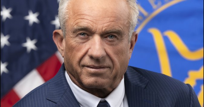 Robert F. Kennedy Jr. official portrait